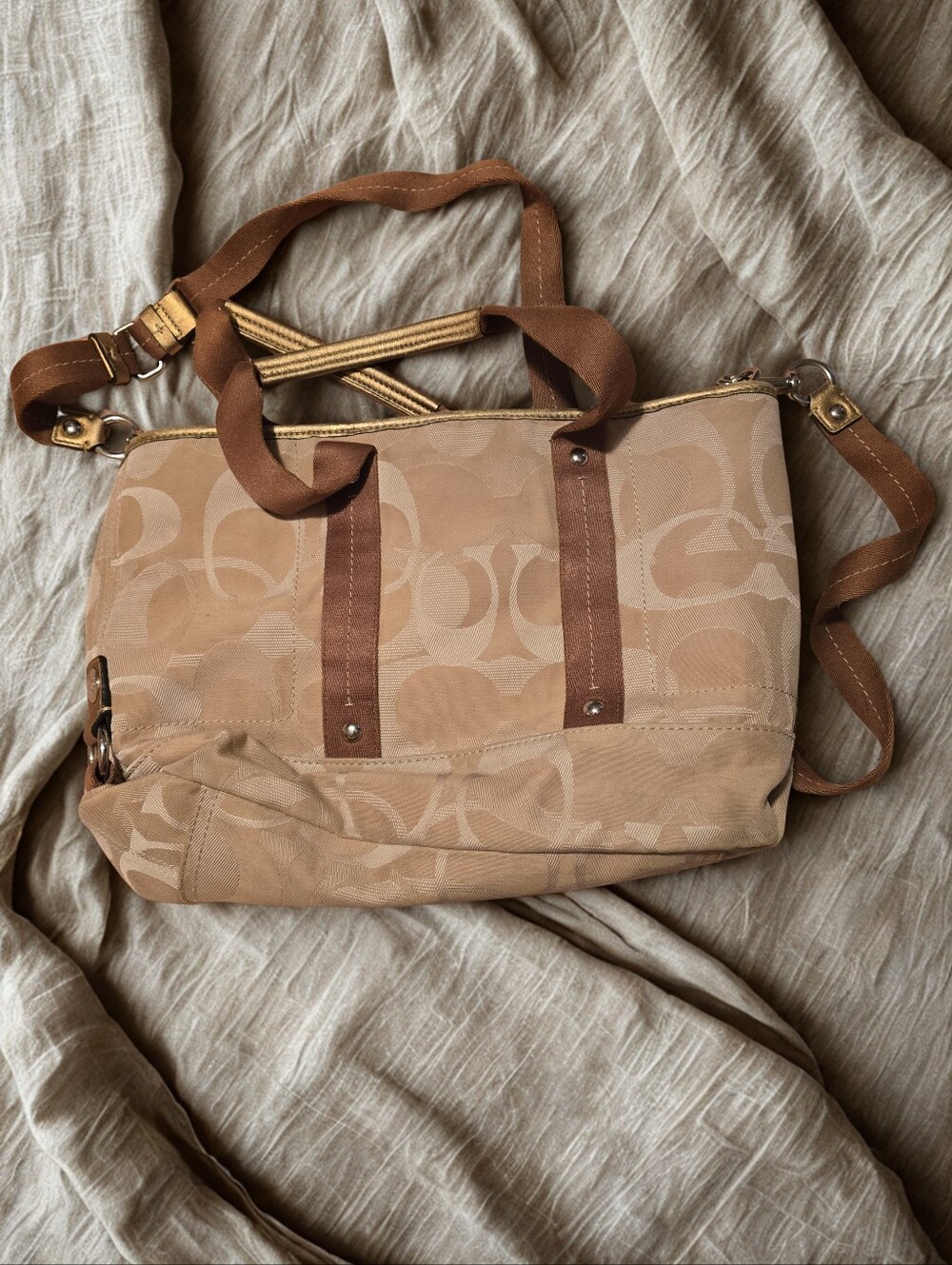 Coach Signature Canvas Tote/Crossbody – Khaki & Brown